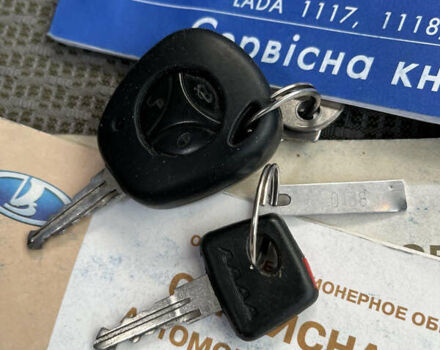 Черный ВАЗ 1117 Калина, объемом двигателя 1.6 л и пробегом 81 тыс. км за 4000 $, фото 8 на Automoto.ua