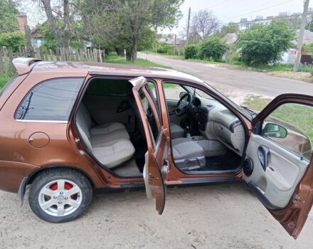 Коричневый ВАЗ 1117 Калина, объемом двигателя 1.4 л и пробегом 312 тыс. км за 2300 $, фото 10 на Automoto.ua