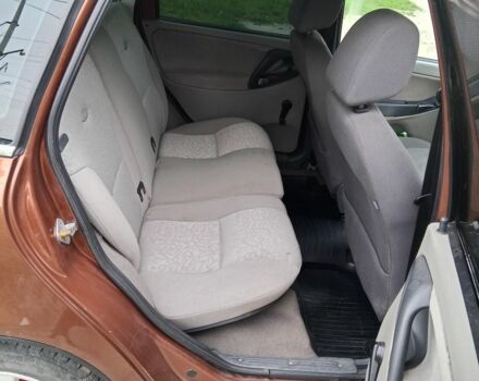 Коричневый ВАЗ 1117 Калина, объемом двигателя 1.4 л и пробегом 312 тыс. км за 2300 $, фото 9 на Automoto.ua