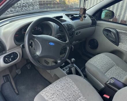 Красный ВАЗ 1117 Калина, объемом двигателя 0 л и пробегом 267 тыс. км за 1999 $, фото 8 на Automoto.ua