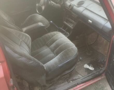 Красный ВАЗ 1117 Калина, объемом двигателя 1 л и пробегом 900 тыс. км за 155 $, фото 5 на Automoto.ua