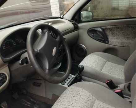 Красный ВАЗ 1117 Калина, объемом двигателя 1.6 л и пробегом 260 тыс. км за 1900 $, фото 2 на Automoto.ua