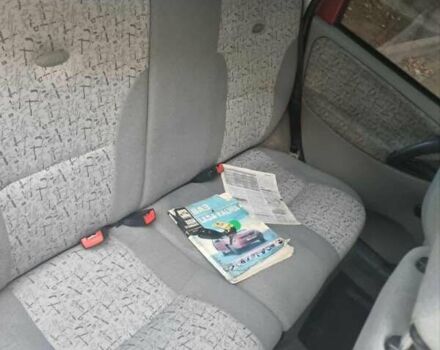 ВАЗ 1117 Калина 2006 в Луцке на Automoto.ua Красный ВАЗ 1117 Калина, объемом двигателя 1.6 л и пробегом 220 тыс. км за 2000 $, фото 5 на Automoto.ua