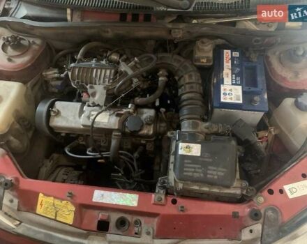 Красный ВАЗ 1117 Калина, объемом двигателя 1.6 л и пробегом 260 тыс. км за 1900 $, фото 6 на Automoto.ua