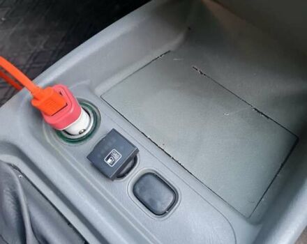 ВАЗ 1117 Калина 2006 в Луцке на Automoto.ua Красный ВАЗ 1117 Калина, объемом двигателя 1.6 л и пробегом 220 тыс. км за 2000 $, фото 6 на Automoto.ua