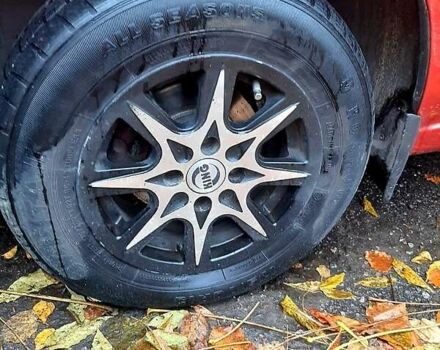 Красный ВАЗ 1117 Калина, объемом двигателя 1.6 л и пробегом 124 тыс. км за 2800 $, фото 10 на Automoto.ua