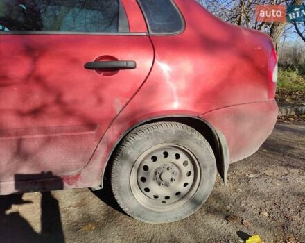 Красный ВАЗ 1117 Калина, объемом двигателя 1.4 л и пробегом 196 тыс. км за 1250 $, фото 5 на Automoto.ua