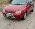 Красный ВАЗ 1117 Калина, объемом двигателя 1.6 л и пробегом 154 тыс. км за 3600 $, фото 1 на Automoto.ua
