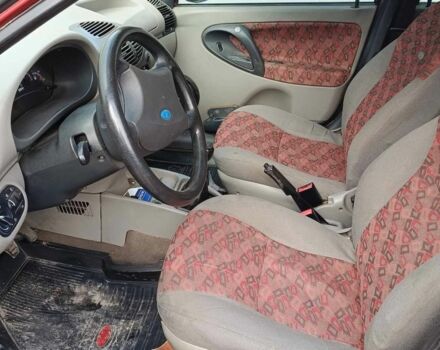 Красный ВАЗ 1117 Калина, объемом двигателя 1.6 л и пробегом 190 тыс. км за 2150 $, фото 3 на Automoto.ua