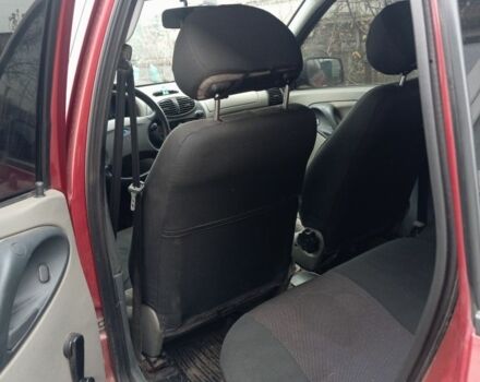 Червоний ВАЗ 1117 Калина, об'ємом двигуна 1.4 л та пробігом 86 тис. км за 2800 $, фото 3 на Automoto.ua