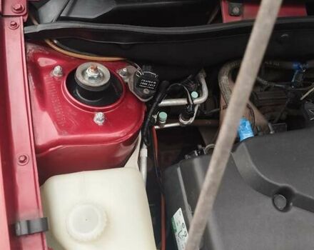 Красный ВАЗ 1117 Калина, объемом двигателя 1.39 л и пробегом 205 тыс. км за 2700 $, фото 15 на Automoto.ua