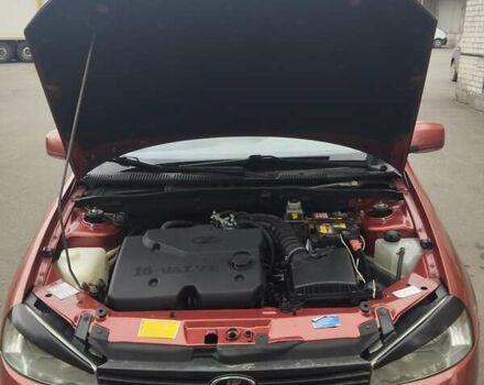 Красный ВАЗ 1117 Калина, объемом двигателя 1.39 л и пробегом 205 тыс. км за 2700 $, фото 16 на Automoto.ua