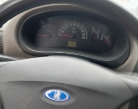 Червоний ВАЗ 1117 Калина, об'ємом двигуна 1.4 л та пробігом 86 тис. км за 2800 $, фото 6 на Automoto.ua