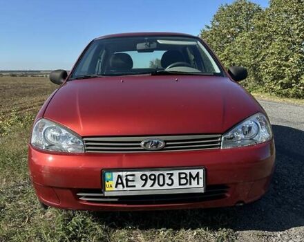 Червоний ВАЗ 1117 Калина, об'ємом двигуна 1.6 л та пробігом 52 тис. км за 2500 $, фото 1 на Automoto.ua