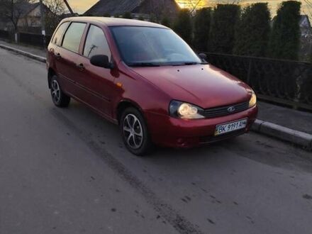 Красный ВАЗ 1117 Калина, объемом двигателя 1.6 л и пробегом 250 тыс. км за 1700 $, фото 1 на Automoto.ua