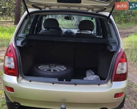 ВАЗ 1117 Калина 2008 в Черкассах на Automoto.ua Желтый ВАЗ 1117 Калина, объемом двигателя 1.6 л и пробегом 242 тыс. км за 2300 $, фото 6 на Automoto.ua