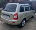 Жовтий ВАЗ 1117 Калина, об'ємом двигуна 1.4 л та пробігом 130 тис. км за 1900 $, фото 5 на Automoto.ua