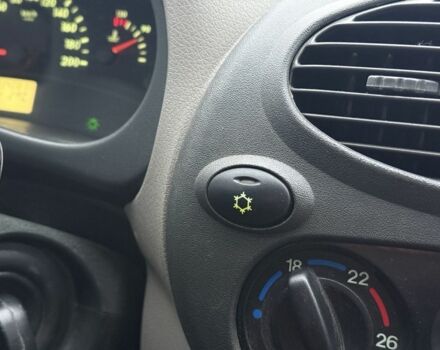 Серый ВАЗ 1117 Калина, объемом двигателя 1.4 л и пробегом 140 тыс. км за 2499 $, фото 10 на Automoto.ua