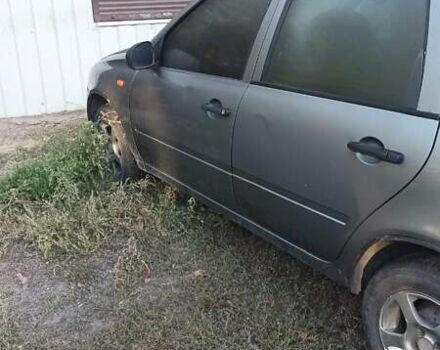 Серый ВАЗ 1117 Калина, объемом двигателя 1.39 л и пробегом 235 тыс. км за 1900 $, фото 1 на Automoto.ua