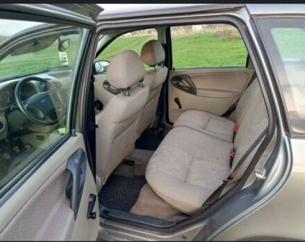 Серый ВАЗ 1117 Калина, объемом двигателя 1.4 л и пробегом 150 тыс. км за 1350 $, фото 2 на Automoto.ua