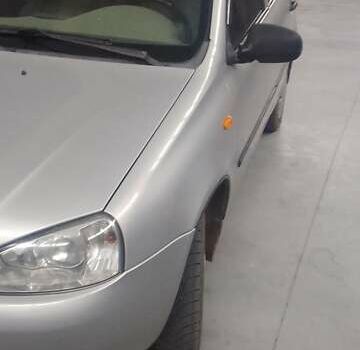 Серый ВАЗ 1117 Калина, объемом двигателя 1.6 л и пробегом 220 тыс. км за 2555 $, фото 8 на Automoto.ua