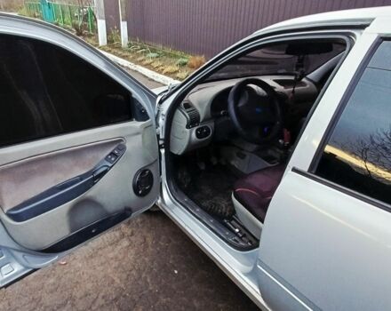 Серый ВАЗ 1117 Калина, объемом двигателя 1.5 л и пробегом 188 тыс. км за 2000 $, фото 5 на Automoto.ua