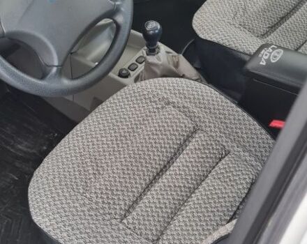 Сірий ВАЗ 1117 Калина, об'ємом двигуна 1.6 л та пробігом 70 тис. км за 3000 $, фото 10 на Automoto.ua