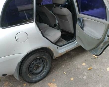 Серый ВАЗ 1117 Калина, объемом двигателя 1.6 л и пробегом 270 тыс. км за 1500 $, фото 6 на Automoto.ua