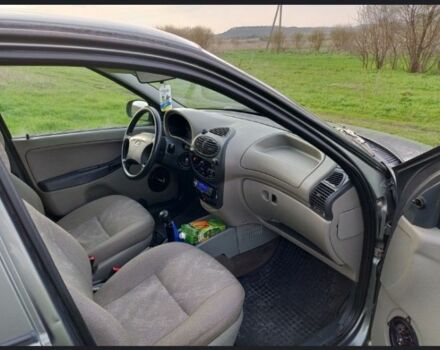 Серый ВАЗ 1117 Калина, объемом двигателя 1.4 л и пробегом 150 тыс. км за 1350 $, фото 1 на Automoto.ua