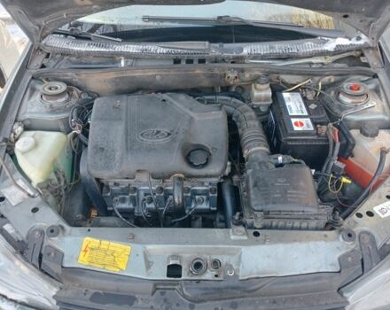 Сірий ВАЗ 1117 Калина, об'ємом двигуна 1.6 л та пробігом 220 тис. км за 1950 $, фото 4 на Automoto.ua