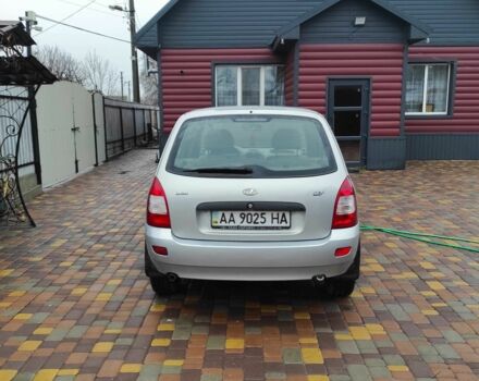 Сірий ВАЗ 1117 Калина, об'ємом двигуна 1.6 л та пробігом 200 тис. км за 2000 $, фото 6 на Automoto.ua