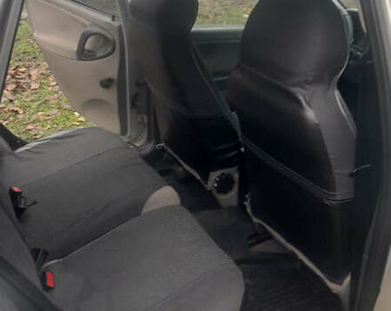 Серый ВАЗ 1117 Калина, объемом двигателя 1.6 л и пробегом 215 тыс. км за 1500 $, фото 9 на Automoto.ua