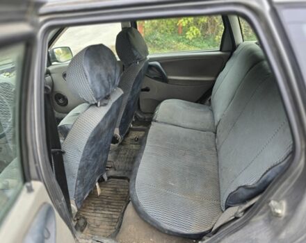 Серый ВАЗ 1117 Калина, объемом двигателя 1.4 л и пробегом 290 тыс. км за 850 $, фото 5 на Automoto.ua