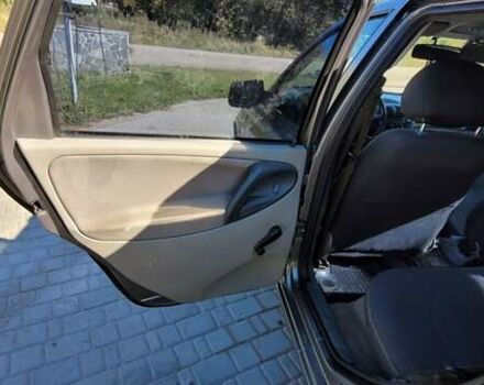 Серый ВАЗ 1117 Калина, объемом двигателя 1.6 л и пробегом 83 тыс. км за 2600 $, фото 4 на Automoto.ua