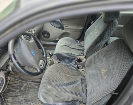 Серый ВАЗ 1117 Калина, объемом двигателя 1.4 л и пробегом 290 тыс. км за 850 $, фото 4 на Automoto.ua