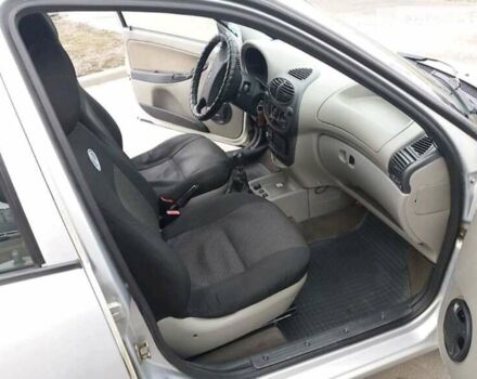 Серый ВАЗ 1117 Калина, объемом двигателя 1.39 л и пробегом 120 тыс. км за 2800 $, фото 5 на Automoto.ua