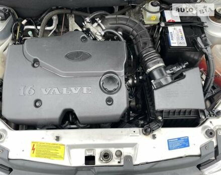 Серый ВАЗ 1117 Калина, объемом двигателя 1.4 л и пробегом 67 тыс. км за 3750 $, фото 11 на Automoto.ua