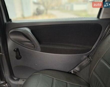 Серый ВАЗ 1117 Калина, объемом двигателя 1.39 л и пробегом 124 тыс. км за 2800 $, фото 20 на Automoto.ua