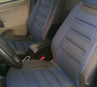 Синий ВАЗ 1117 Калина, объемом двигателя 1.6 л и пробегом 132 тыс. км за 2700 $, фото 2 на Automoto.ua