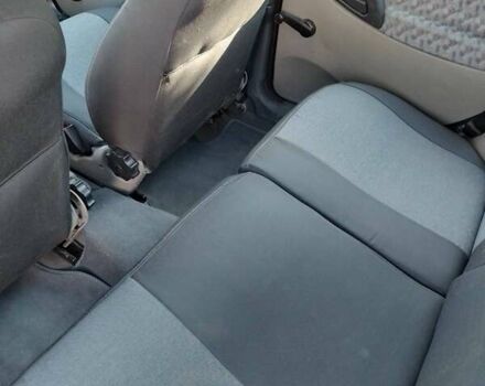 Синий ВАЗ 1117 Калина, объемом двигателя 1.39 л и пробегом 105 тыс. км за 3200 $, фото 4 на Automoto.ua