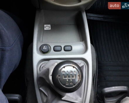 Синій ВАЗ 1117 Калина, об'ємом двигуна 1.4 л та пробігом 55 тис. км за 3100 $, фото 26 на Automoto.ua