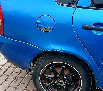 Синий ВАЗ 1117 Калина, объемом двигателя 1.6 л и пробегом 200 тыс. км за 1000 $, фото 1 на Automoto.ua