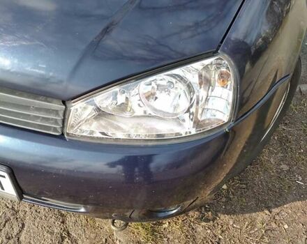 Синий ВАЗ 1117 Калина, объемом двигателя 1.39 л и пробегом 140 тыс. км за 2000 $, фото 2 на Automoto.ua