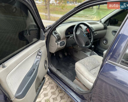 Синий ВАЗ 1117 Калина, объемом двигателя 1.39 л и пробегом 78 тыс. км за 2100 $, фото 9 на Automoto.ua