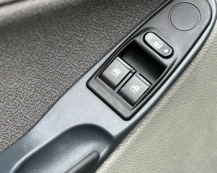 Синій ВАЗ 1117 Калина, об'ємом двигуна 1.6 л та пробігом 98 тис. км за 2400 $, фото 16 на Automoto.ua