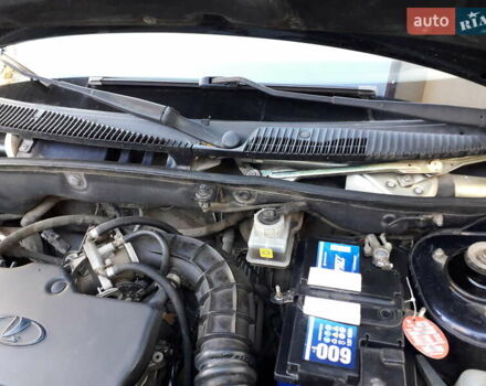 Синій ВАЗ 1117 Калина, об'ємом двигуна 1.4 л та пробігом 55 тис. км за 3100 $, фото 48 на Automoto.ua