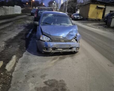 Синій ВАЗ 1117 Калина, об'ємом двигуна 1.6 л та пробігом 15 тис. км за 700 $, фото 2 на Automoto.ua