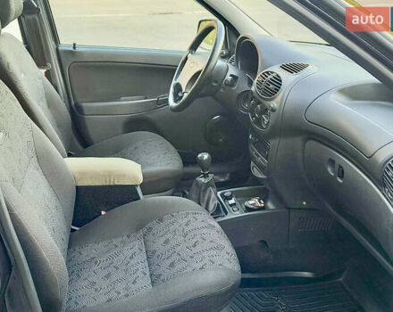 Синій ВАЗ 1117 Калина, об'ємом двигуна 1.39 л та пробігом 141 тис. км за 3300 $, фото 9 на Automoto.ua