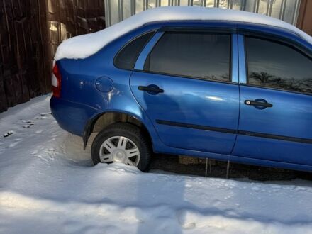 Синий ВАЗ 1117 Калина, объемом двигателя 1.6 л и пробегом 100 тыс. км за 1000 $, фото 1 на Automoto.ua