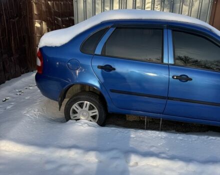 Синий ВАЗ 1117 Калина, объемом двигателя 1.6 л и пробегом 100 тыс. км за 1000 $, фото 1 на Automoto.ua